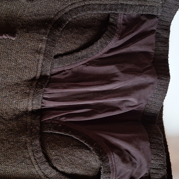 Bisa - Picture 4 of 6